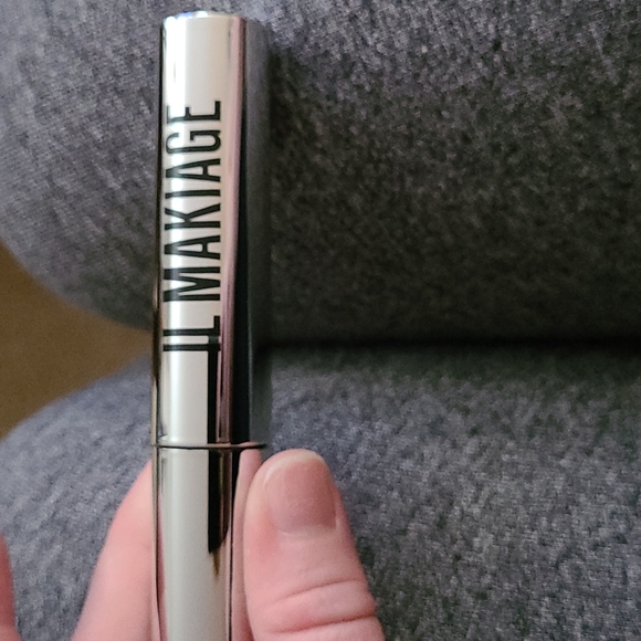 IL MAKIAGE Makeup Il Makiage Fck Im Flawless Concealer Poshmark